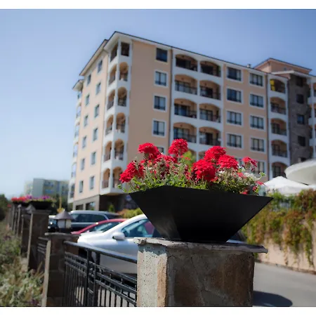 Aparthotel Bendita Mare Golden Sands
