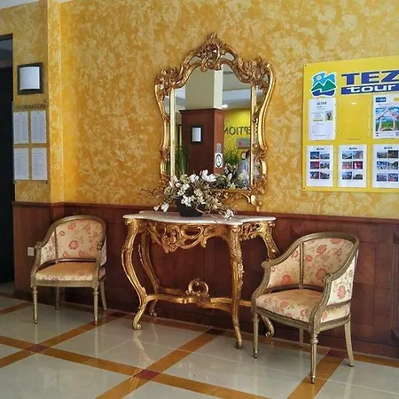 Bendita Mare Aparthotel Golden Sands